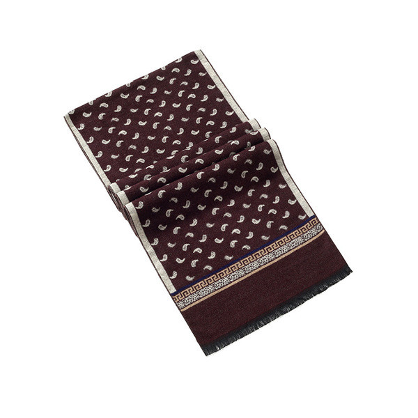 Kötött férfi sál rojtokkal