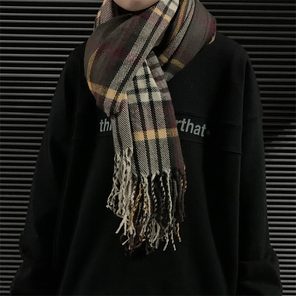 Alkalmi férfi kockás sál, rojtokkal, alkalmas őszre és télre