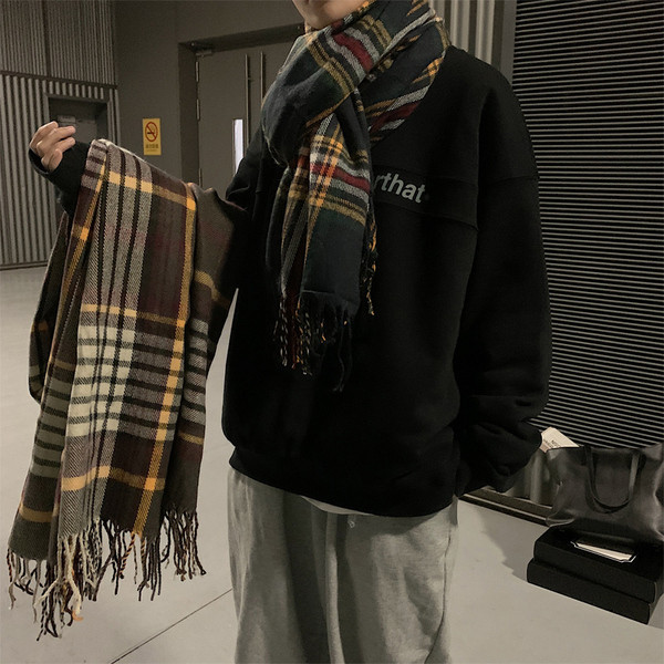 Alkalmi férfi kockás sál, rojtokkal, alkalmas őszre és télre