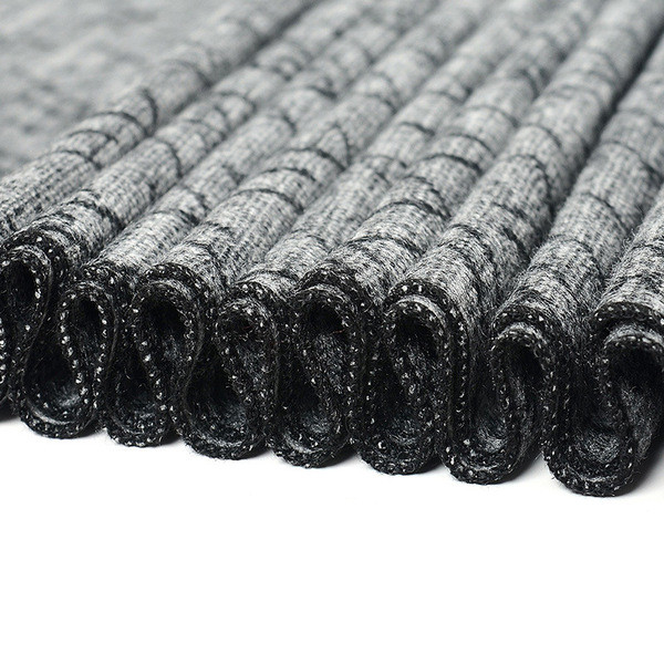 Szürke színű férfi téli sál