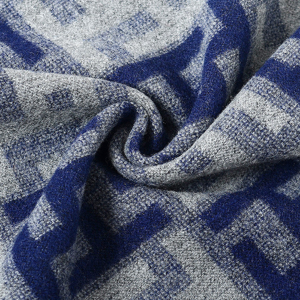 Alkalmi férfi sál, színes mintával férfiaknak