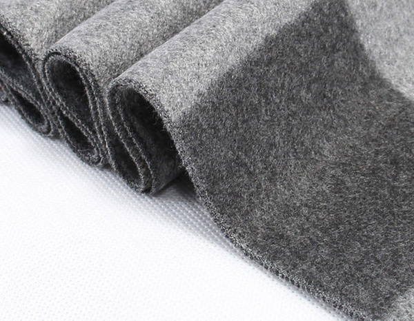 Divatos férfi téli sál három színben