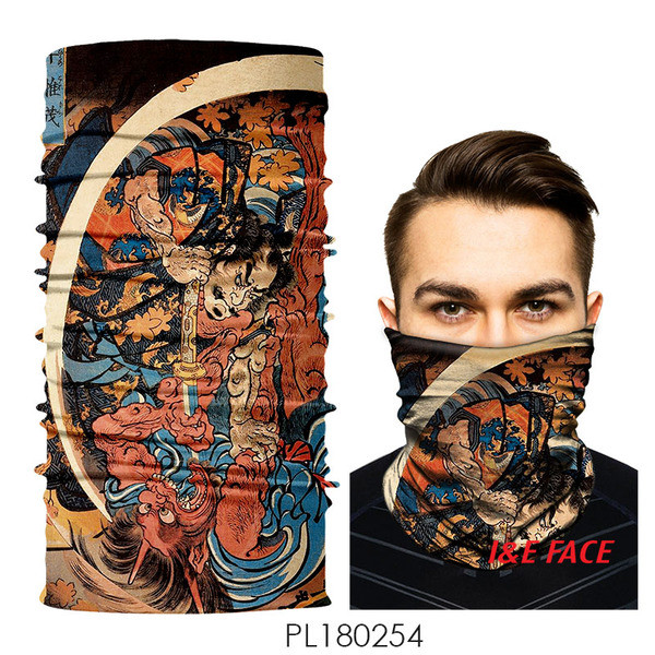 Színes férfi motorháztetős maszk