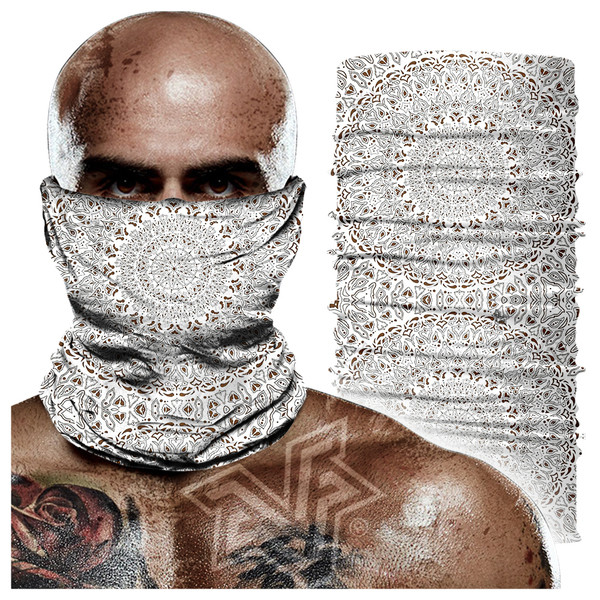 Színes férfi sál arcra