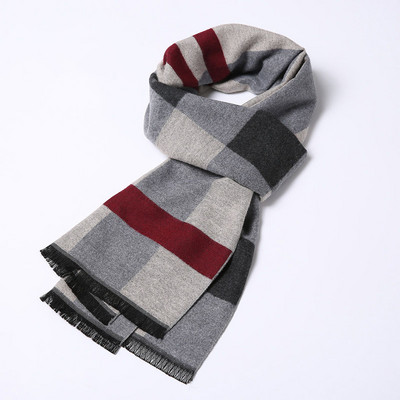 Divatos férfi színű, bojtos sál