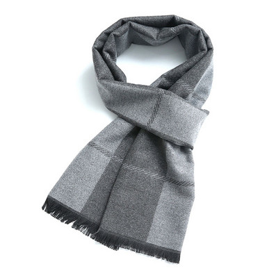 Divatos férfi színű, bojtos sál