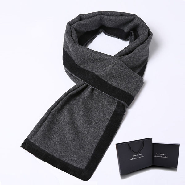 Divatos férfi színű, bojtos sál