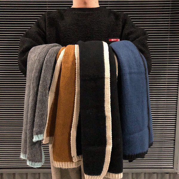 Jelenlegi férfi sál emblémával