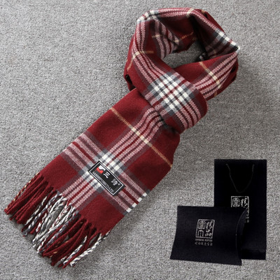 Modern, kockás férfi sál rojtokkal