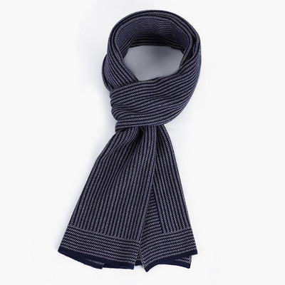 Aktuális férfi sál-több modell