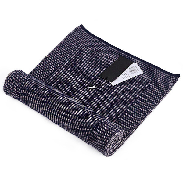 Aktuális férfi sál-több modell