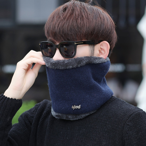 Moderna vīriešu šalle ar uzrakstu - vairāki modeļi