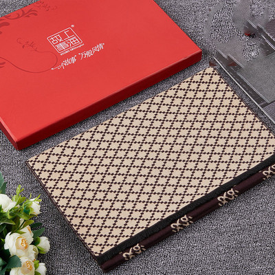 Μοντέρνο κασκόλ φθινόπωρο-χειμερινό