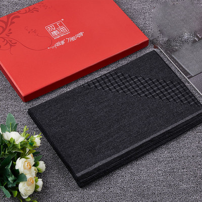 Μοντέρνο κασκόλ φθινόπωρο-χειμερινό