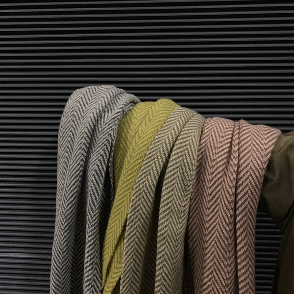 Férfi mindennapi téli sál