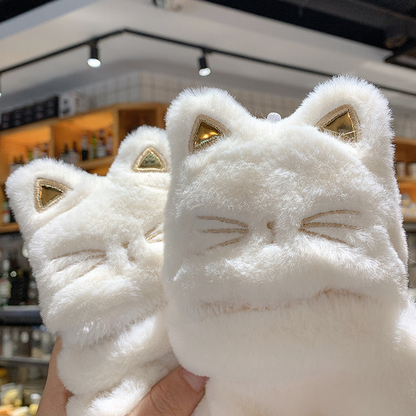 Moderne ženske rukavice od perja s vezom