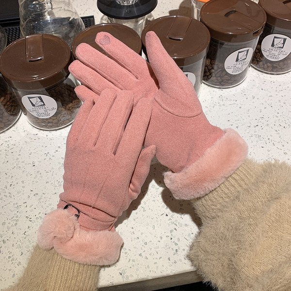 Női kesztyű meleg béléssel és csattal