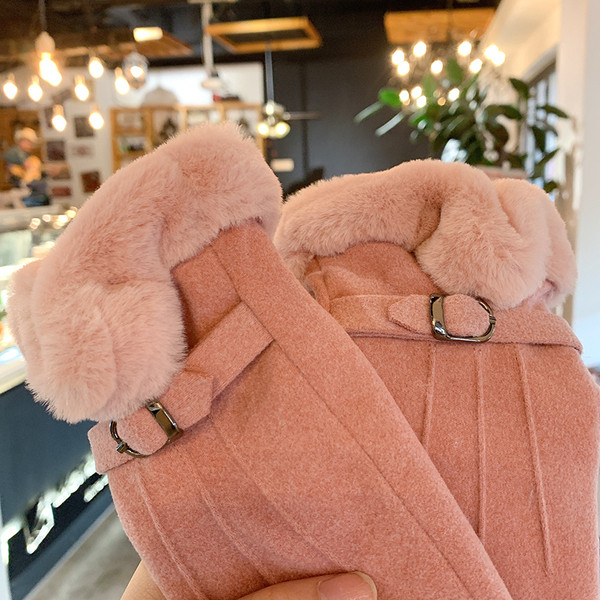 Női kesztyű meleg béléssel és csattal