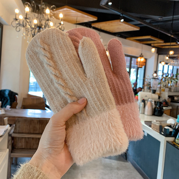 Naiste talvekindad udusulgedega