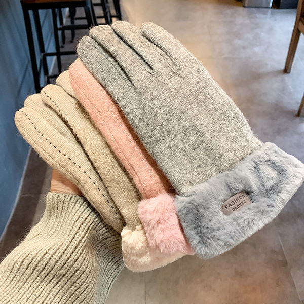 Ženske plišane rukavice sa grbom