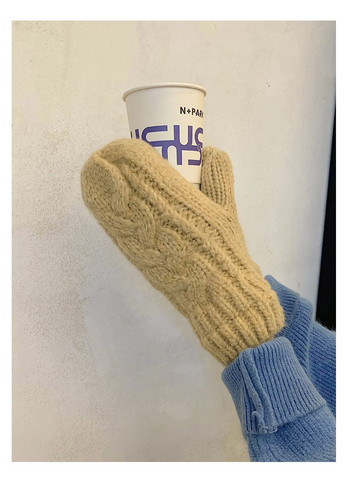 Γυναικεία πλεκτά γάντια