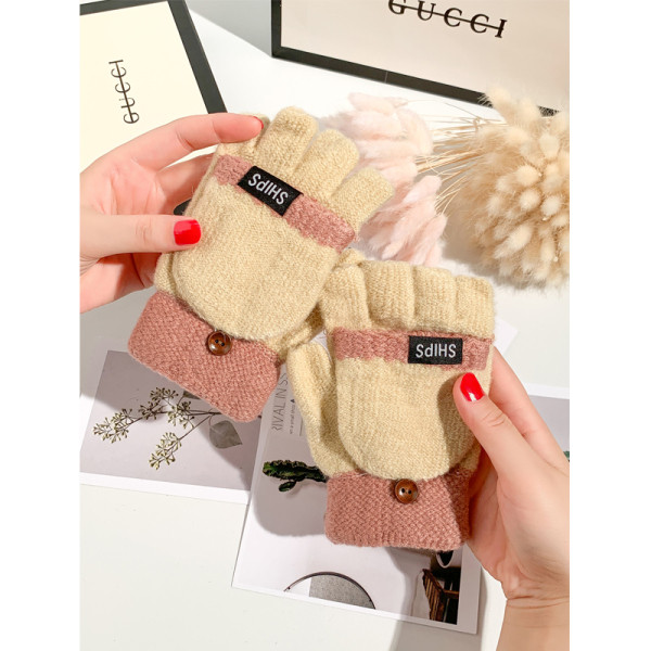 Kötött női téli kesztyű