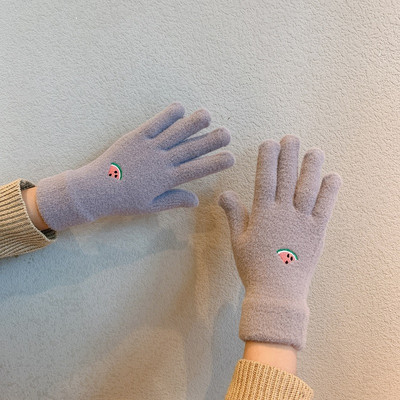 Női alkalmi kesztyű hímzéssel