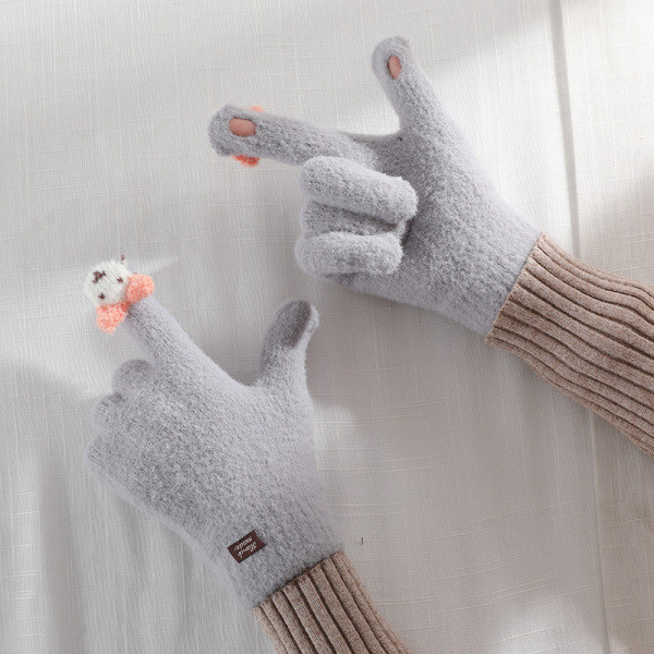 Alkalmi női kesztyű emblémával és 3D elemekkel