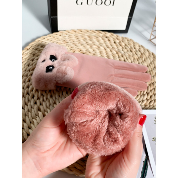 Γυναικεία μοντέρνα γάντια με τρισδιάστατο στοιχείο και γούνα