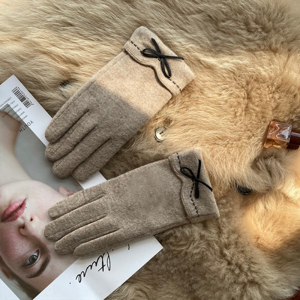 Kasmír női kesztyű szalaggal