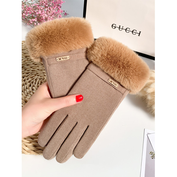 Női téli kesztyű pehellyel