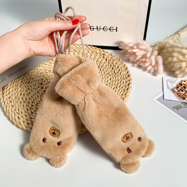 Ženske rukavice od perja sa 3D elementom