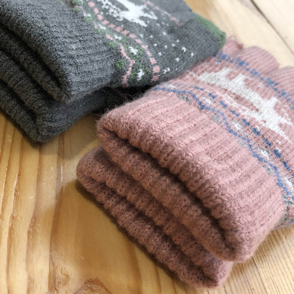 Ζεστά γυναικεία γάντια με τάρανδο σε πέντε χρώματα