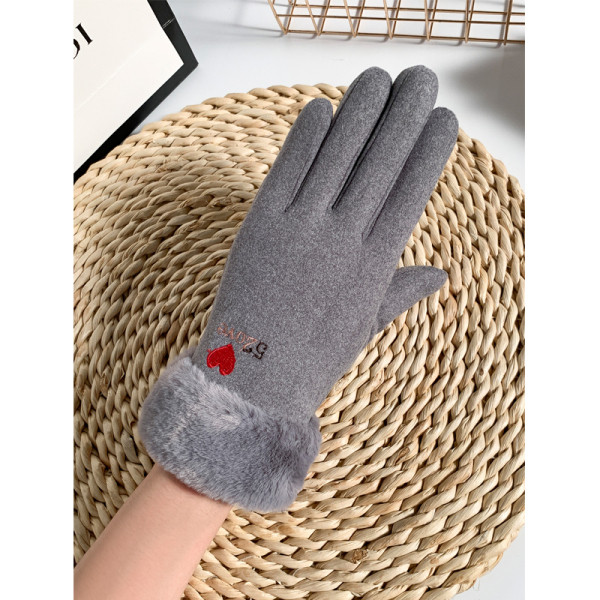 Női pehelykesztyű hímzéssel