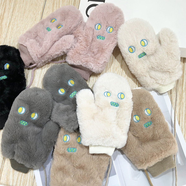 Női pehelykesztyű - hímzéssel