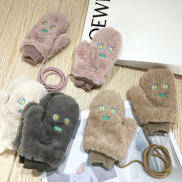 Női pehelykesztyű - hímzéssel