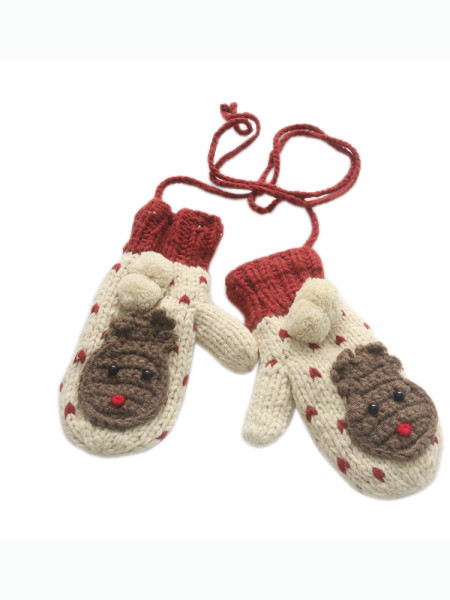 Női kötőkesztyű új modellje 3D elemekkel