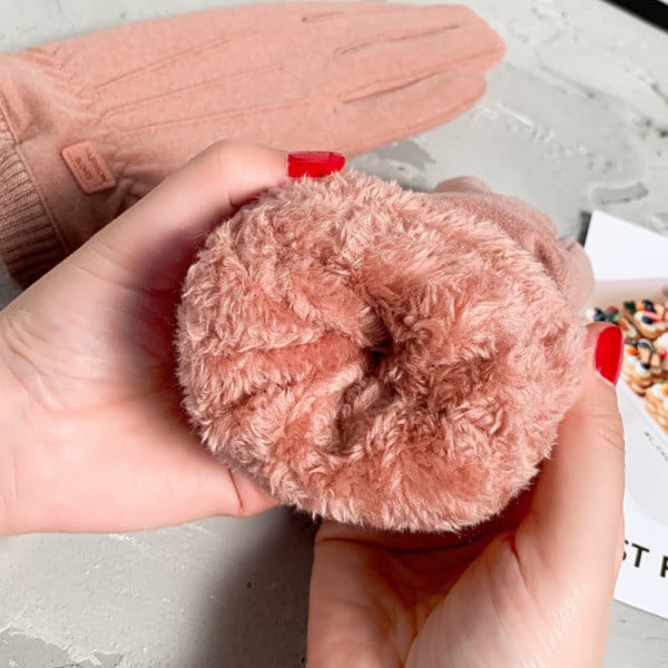 Női téli kesztyű meleg béléssel