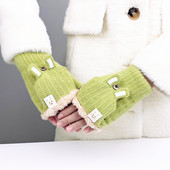 Női kesztyűs, gombos szabású modell