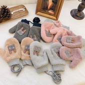 Női plüss kesztyű 3D nyuszi díszítéssel