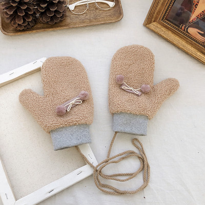 Női plüss kesztyű 3D nyuszi díszítéssel