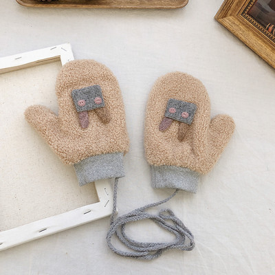 Női plüss kesztyű 3D nyuszi díszítéssel