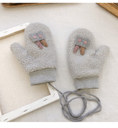Női plüss kesztyű 3D nyuszi díszítéssel