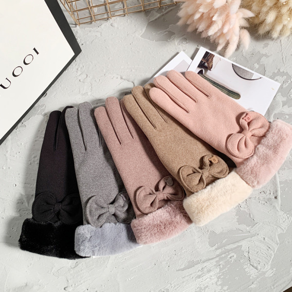 Tople ženske rukavice sa trakom