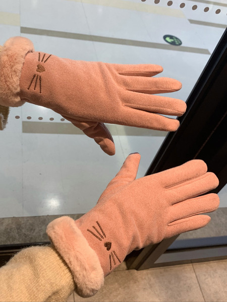 Pehelyes női téli kesztyű új modellje