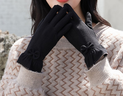 Naiste talvekindad - mitu mudelit