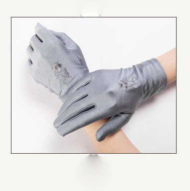 Novi model ženskih rukavica - sa vezom