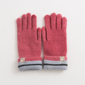 Дамски ръкавици за зимата от вълна