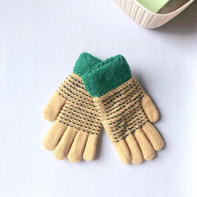 Ikdienas sieviešu ziemas cimdi - vairāki modeļi