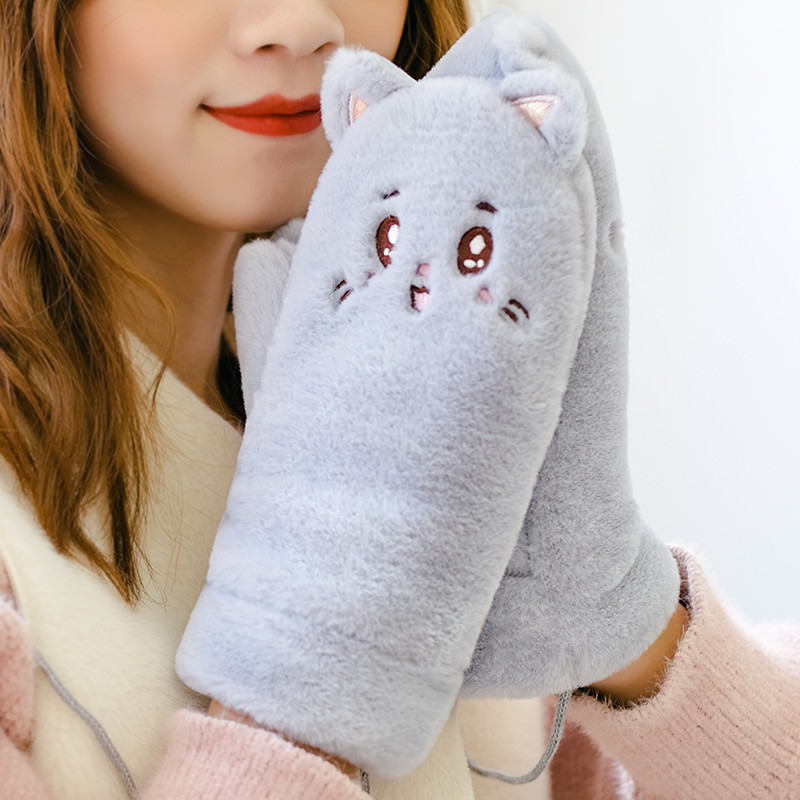 Női pehelykesztyű hímzéssel és 3D elemmel